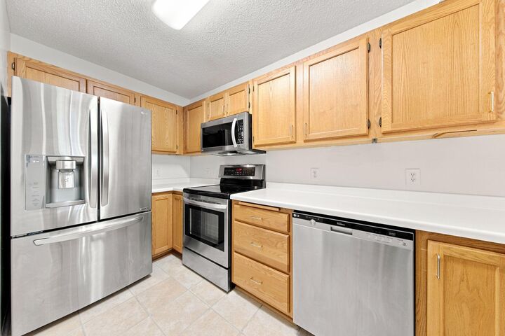 Property Photo: 7440 Edinborough Way 4314 MN 55435