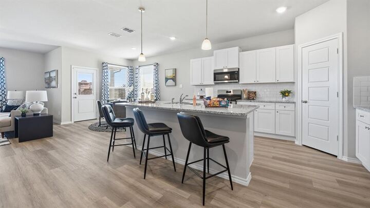 Property Photo: 728 Rubicon Road TX 76247