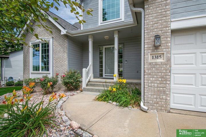 Property Photo: 1315 S 172 Street NE 68130