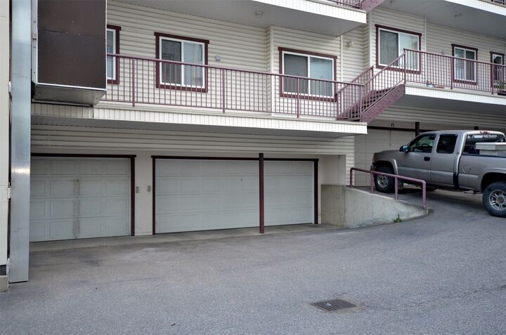 Property Photo: 4601 27 Avenue 29 BC V1T 6L2