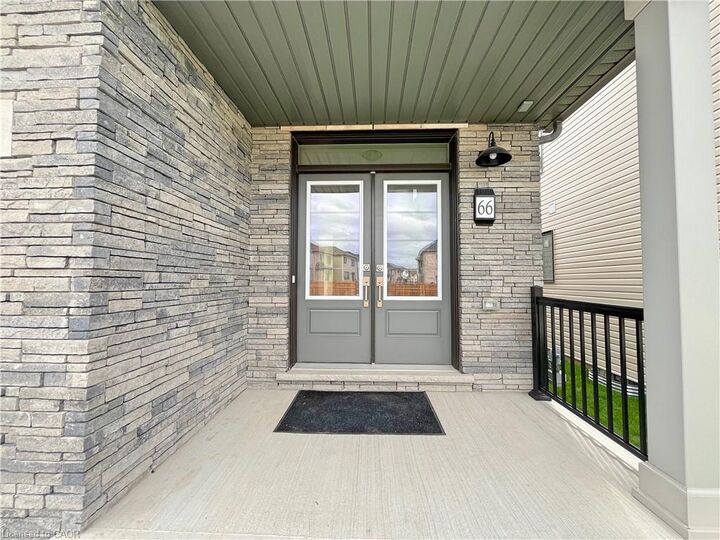 Property Photo: