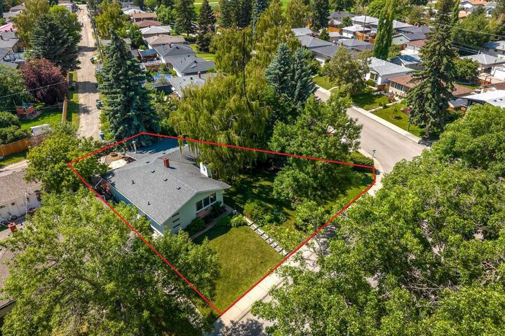 5 Fraser Road SE — photo 1