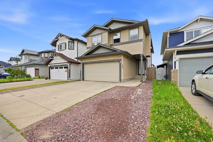 Property Photo: 140 Tarawood Grove NE AB T3J 5A7