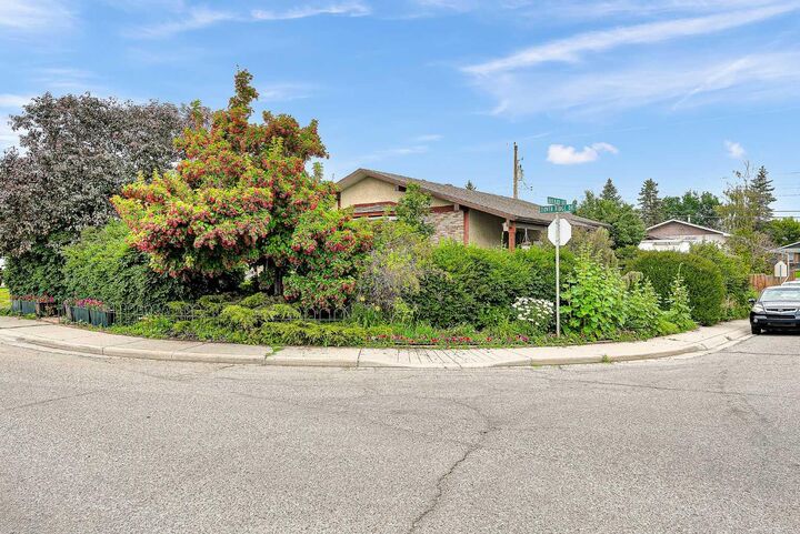 Property Photo: 3722 Dover Ridge Drive SE AB T2B 2C8