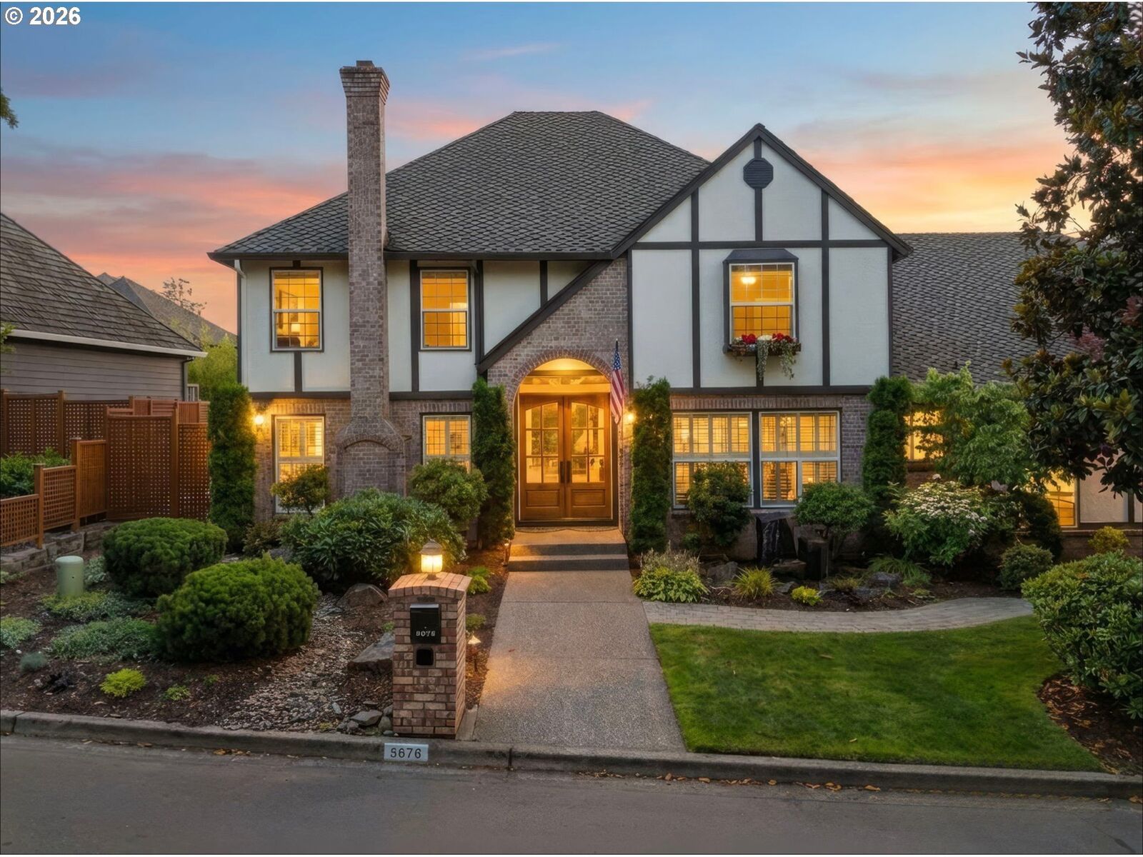 Property Photo:  5676 Southwood Dr  OR 97035 