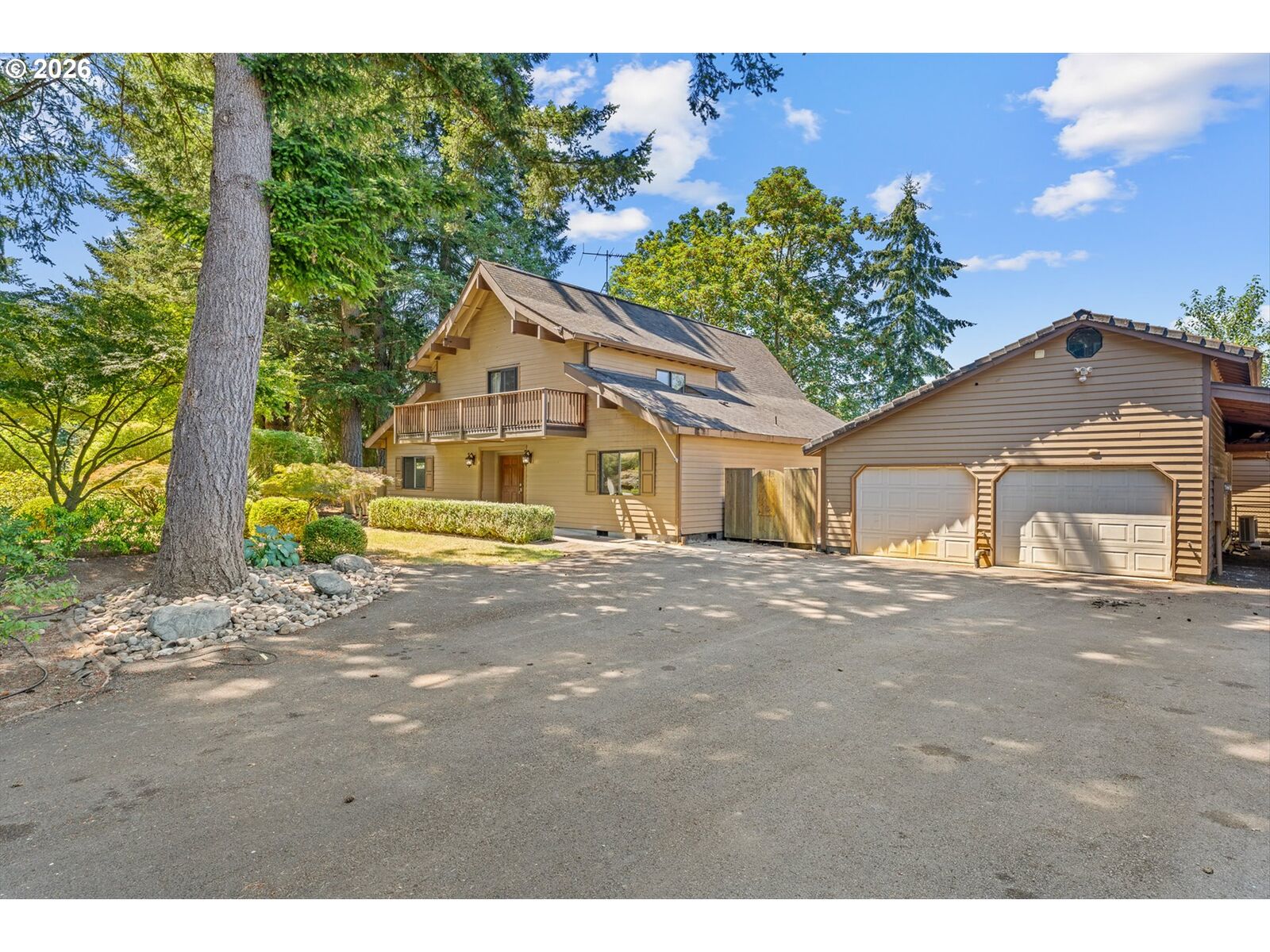 Property Photo:  350 NW Riverpark Pl  OR 97013 