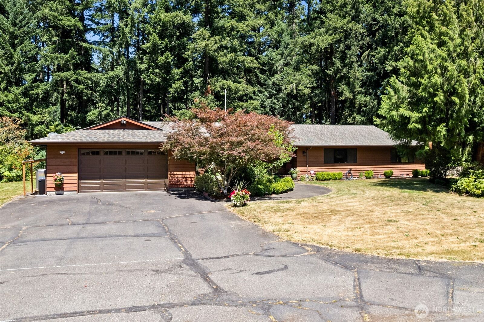 Property Photo:  6915  244th Street Ct E  WA 98338 