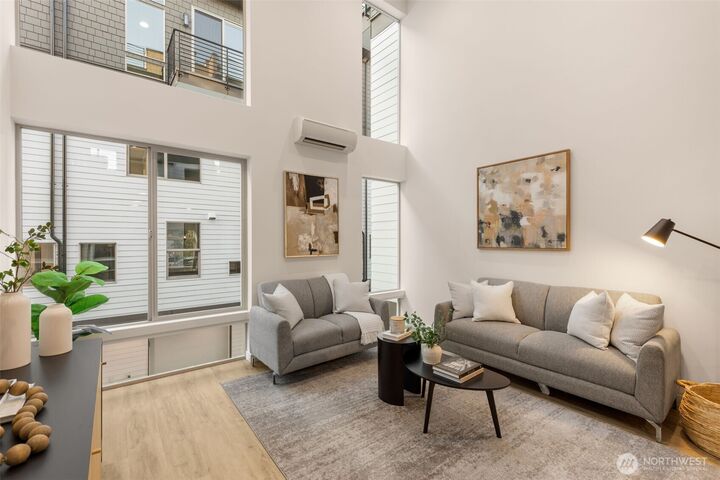 Property Photo: 4420 Midvale Avenue N WA 98103