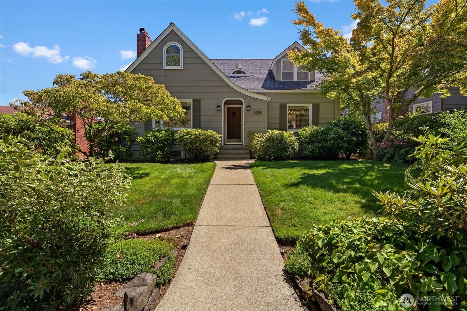Property Photo: 1805 N Union Avenue WA 98406