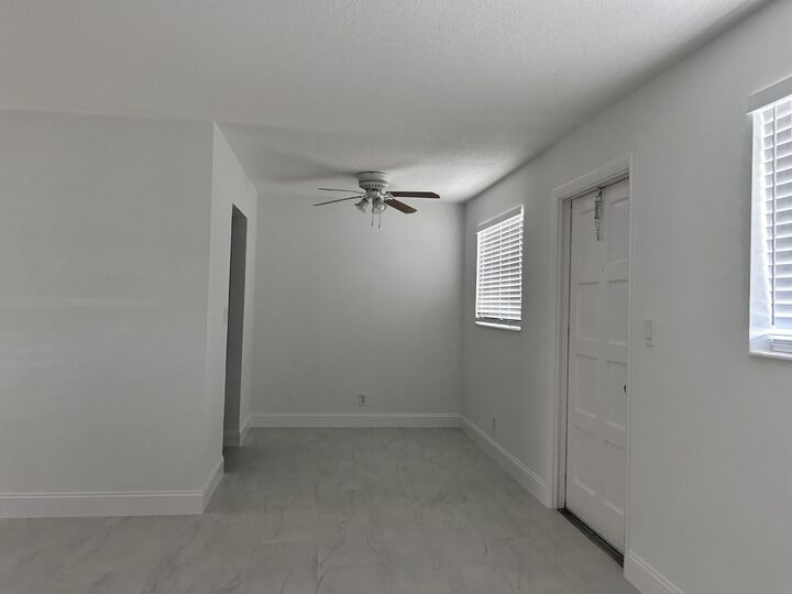 Property Photo: 402 Lake Shore Drive 103 FL 33403