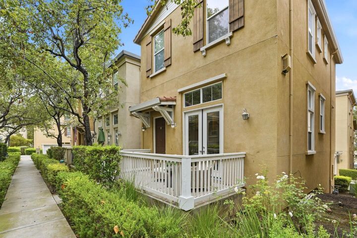 Property Photo: 2206 Golden Crest CA 95125
