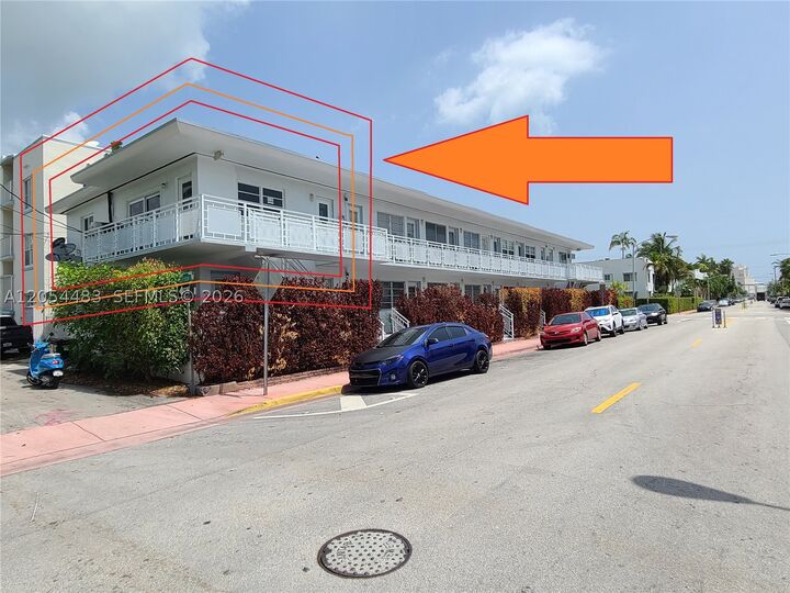 Property Photo: 901 10th St 8 FL 33139