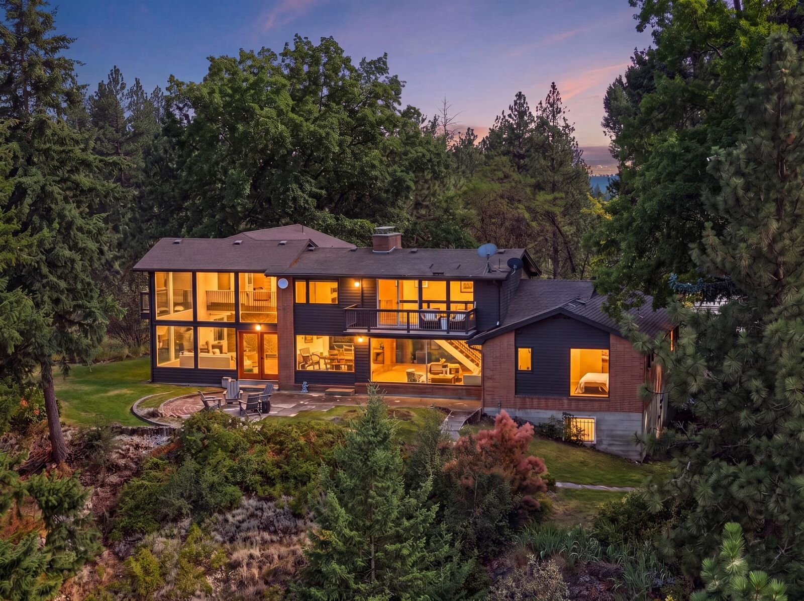 Property Photo: 4203 E 18th Ave WA 99223