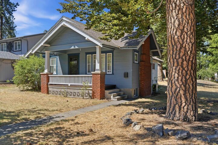 Property Photo: 3302 W 8th Ave WA 99205
