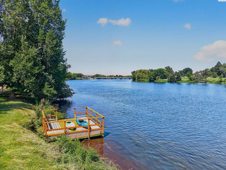 Property Photo: 7501 S 1366 Prsw WA 99350