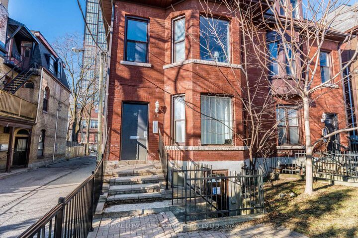 Property Photo: 118 Pembroke Street 1 ON M5A 2N8
