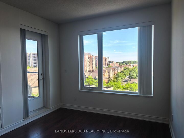 Property Photo:  277 South Park Road 802  ON L3T 0B7 