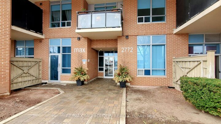 Property Photo:  2772 Keele Street 403  ON M3M 0A3 