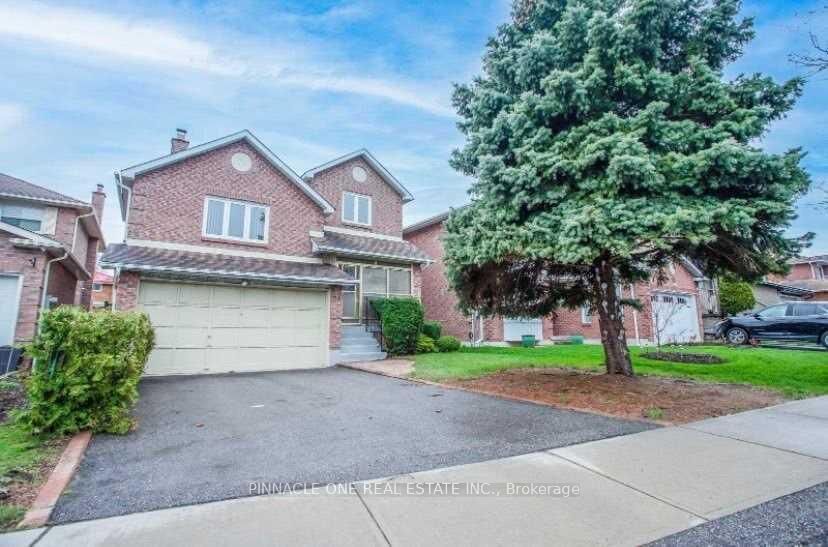 Property Photo:  21 Good Road  ON M1C 3W8 