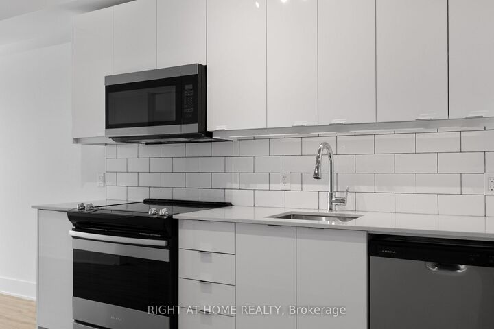Property Photo: 377 Winona Avenue 505 ON K1Z 5H8