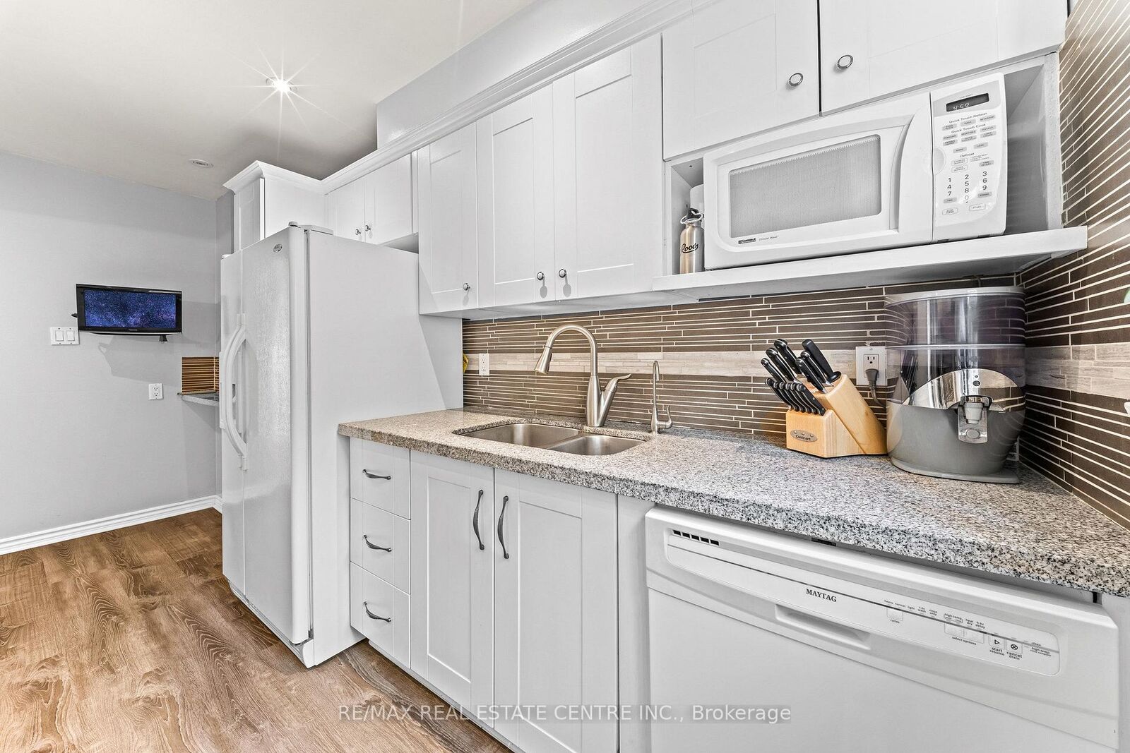 Property Photo:  127 Lowry Square  ON M1B 1N7 