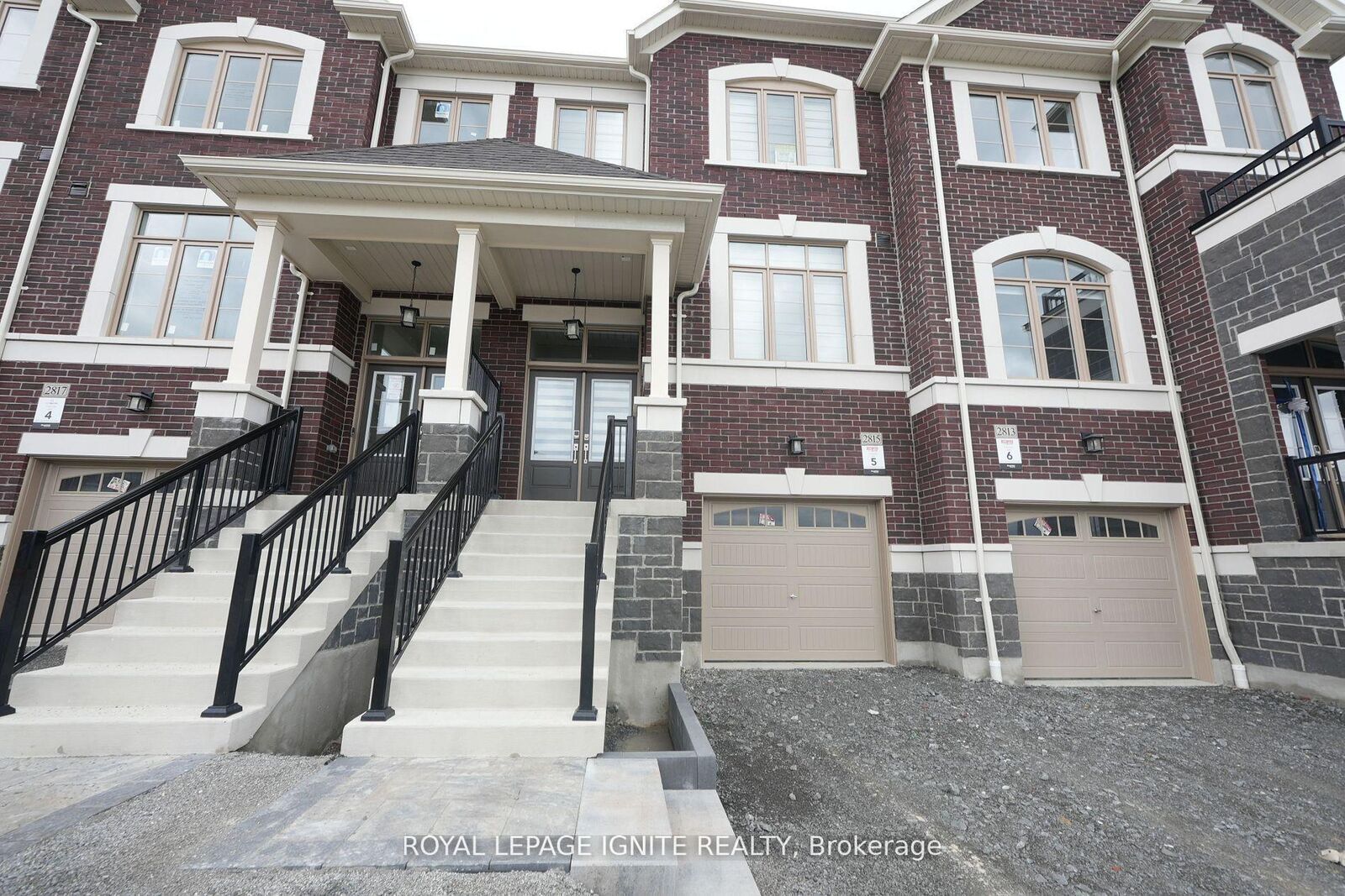 Property Photo: 2815 Albatross Way ON L1X 0P6
