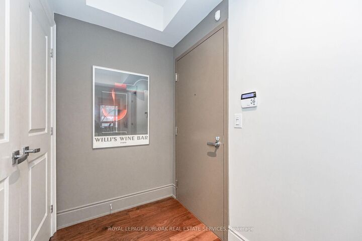 Property Photo: 3500 Lakeshore Road W 503 ON L6L 0B4