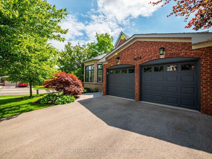 Property Photo: 1478 Creekwood Trail ON L6H 6E6