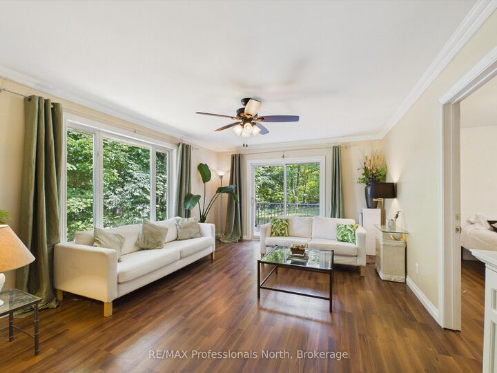 Property Photo:  800 Manitoba Street  ON P1L 1W9 