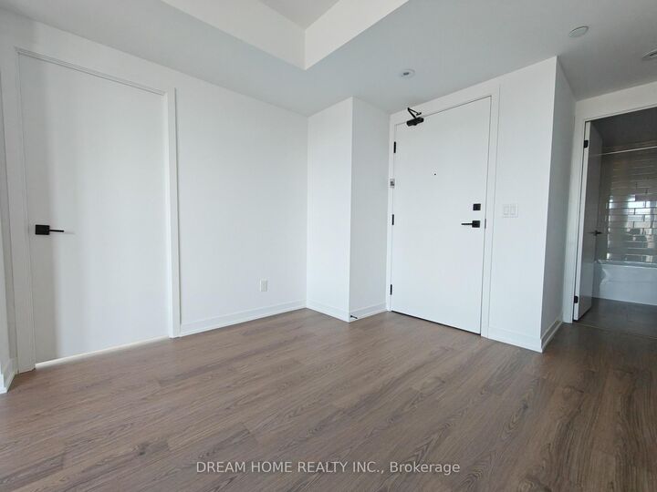 Property Photo:  319 Jarvis Street 2805  ON M5B 0C8 