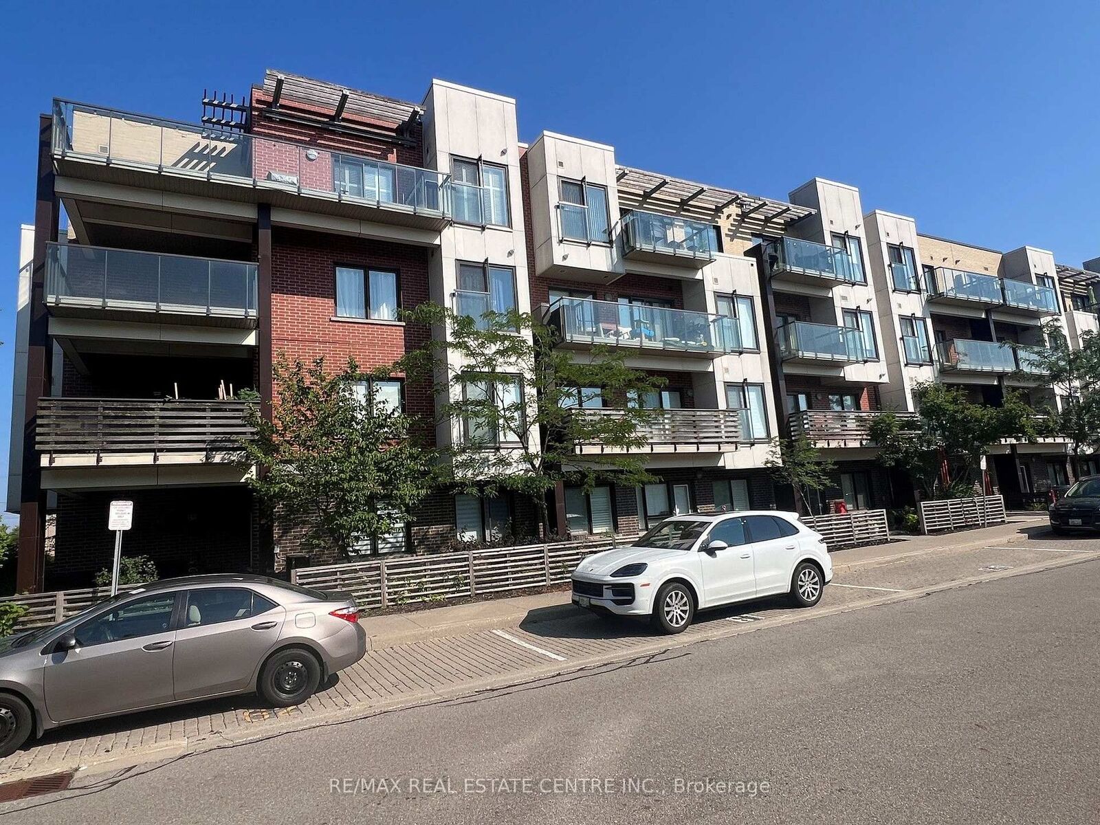 Property Photo:  5005 Harvard Road 307  ON L5M 0W5 