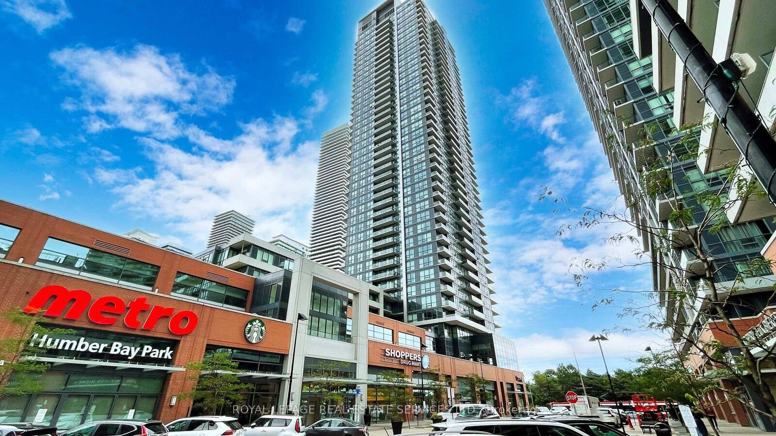 Property Photo: 2200 Lakeshore Boulevard W 3310 ON M8V 1A4