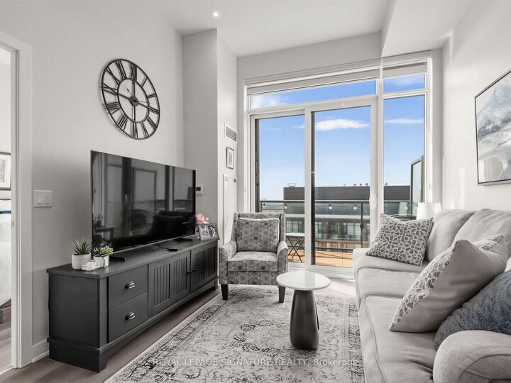 Property Photo:  100 Eagle Rock Way 1205  ON L6A 5C2 