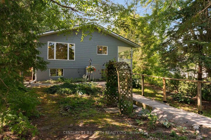 Property Photo: 957 7th Line ON L9S 4G2