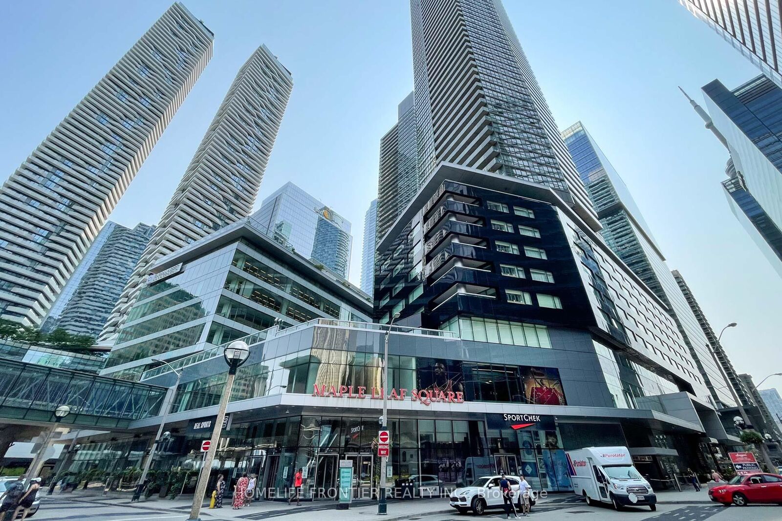Property Photo:  65 Bremner Boulevard 2111  ON M5J 0A7 