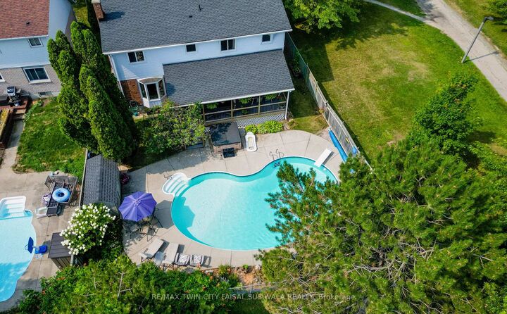 Property Photo:  341 Cooper Street  ON N3C 3X8 