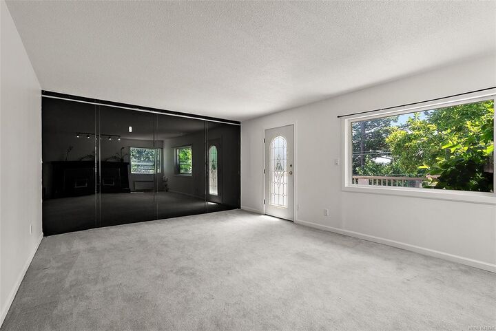 Property Photo:  1224 Mariposa Ave  BC V8Z 6P4 