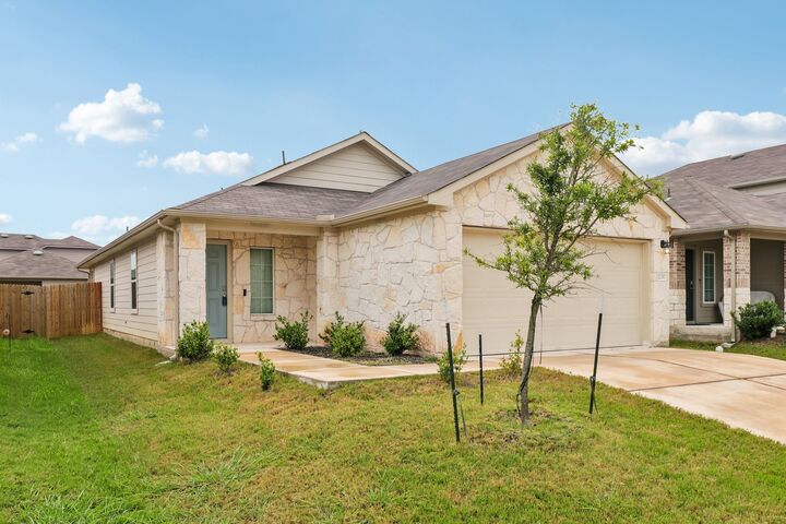 Property Photo: 12317 Token Trail TX 78621