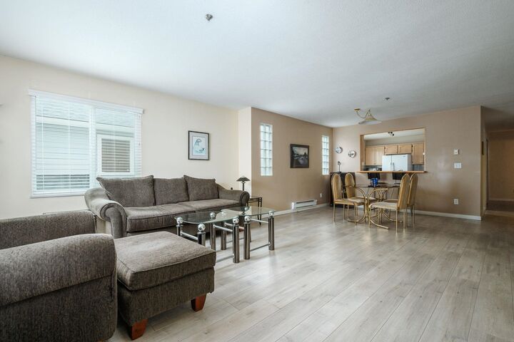 4988 47A Avenue 205 — photo 1