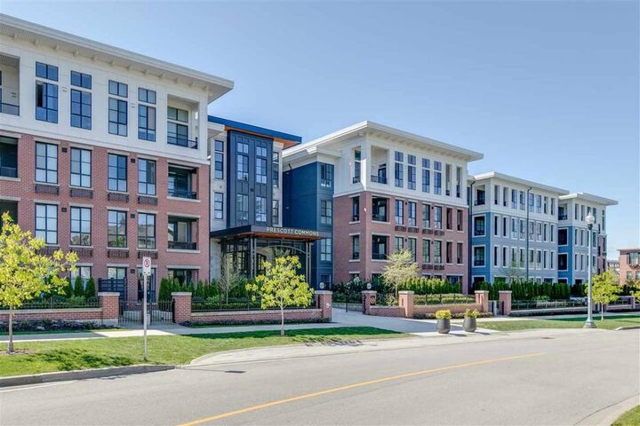 Property Photo:  15138 34 Avenue 419  BC V3Z 0Y5 