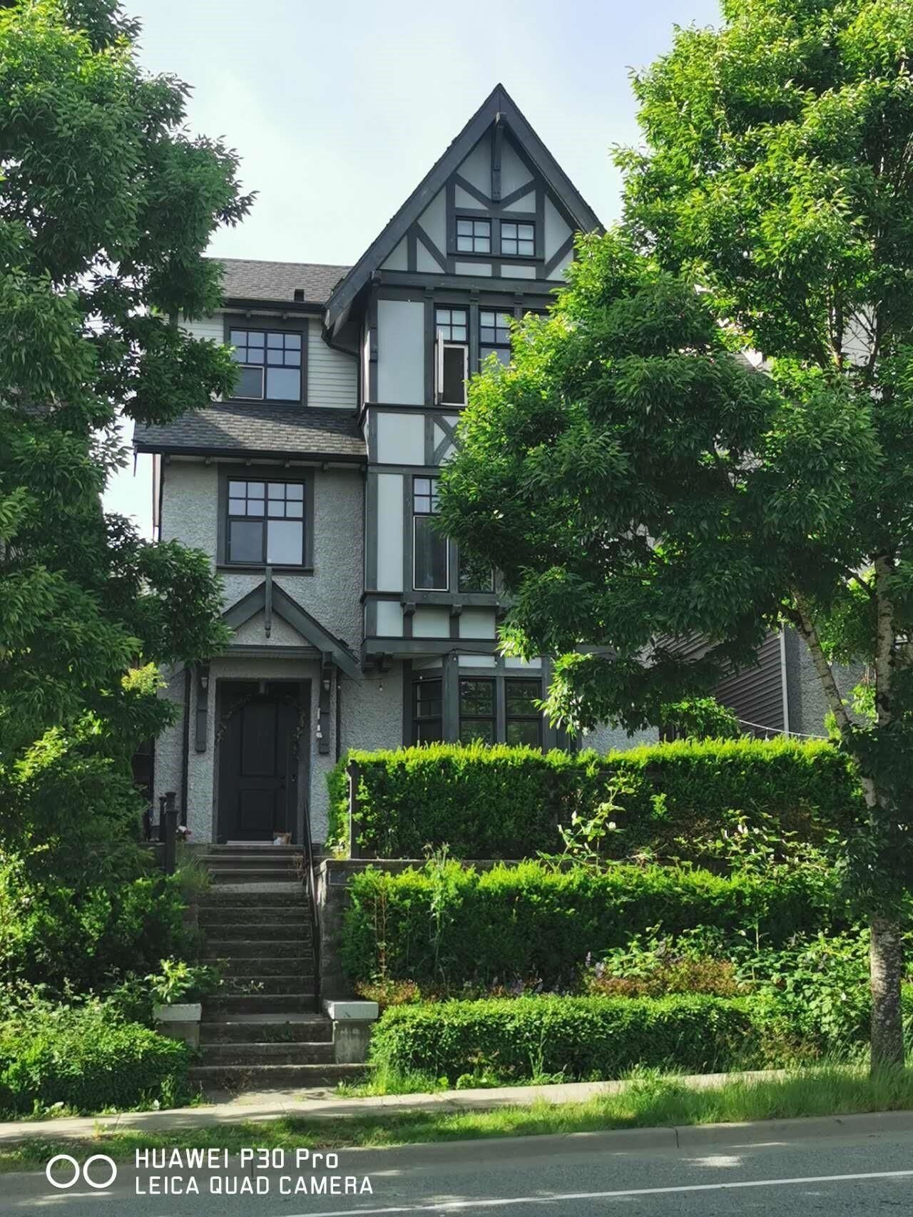 Property Photo: 3497 David Avenue BC V3E 0H7