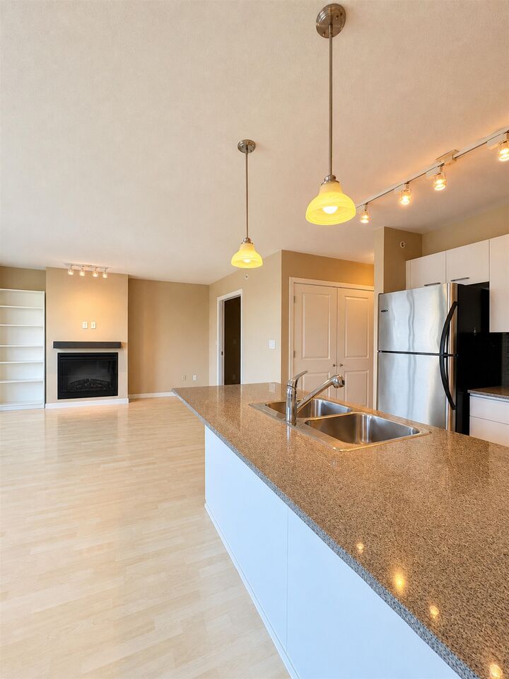 Property Photo: 4333 Central Boulevard 602 BC V5H 4W8