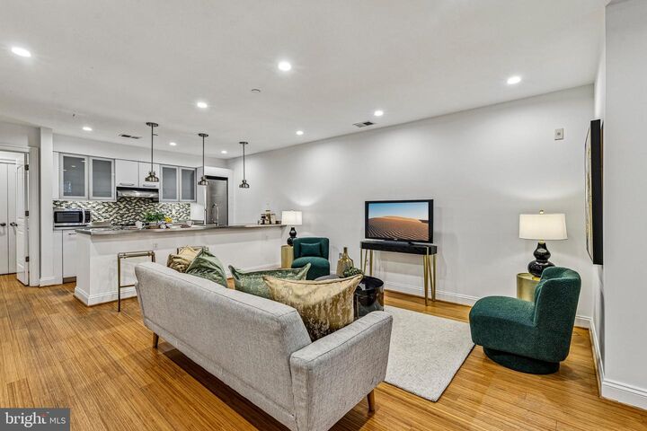 Property Photo: 1406 T Street NW 1 DC 20009