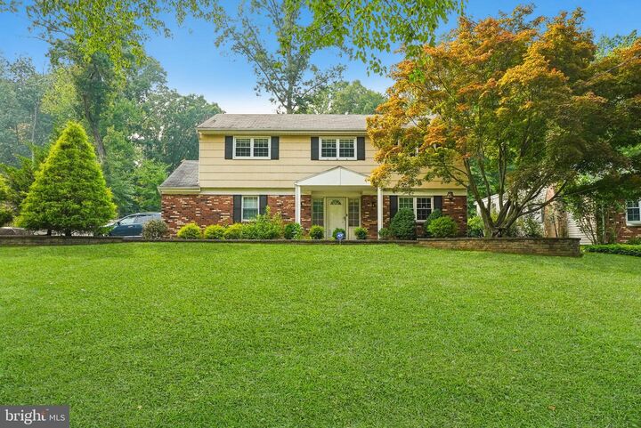 Property Photo: 187 Dorchester Drive NJ 08520
