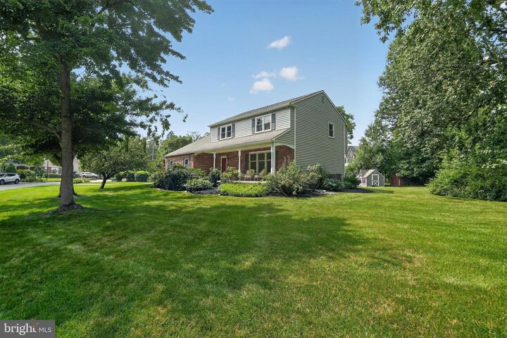 Property Photo: 1236 Boden Place PA 19034