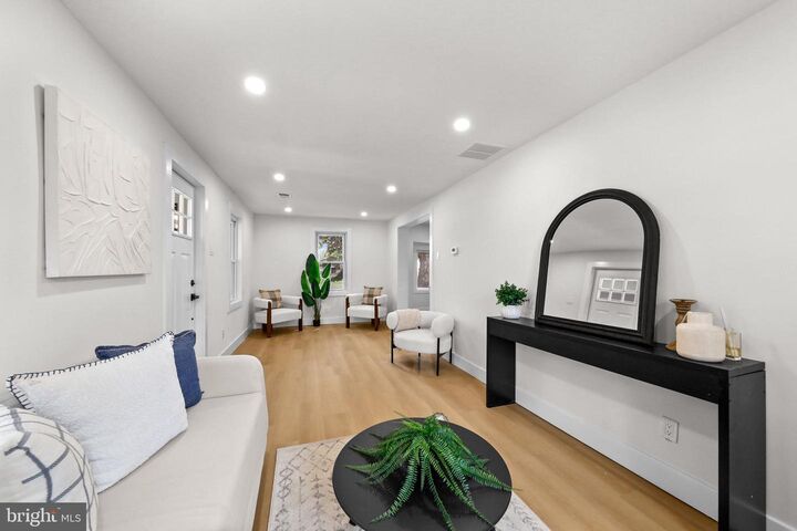 Property Photo: 232 Mecray Lane NJ 08052