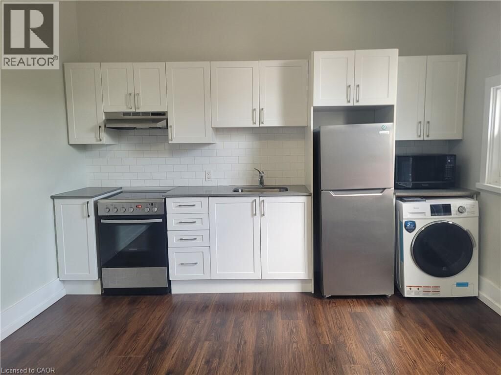 Property Photo: 154 James Street North 4 ON L8R 2K7