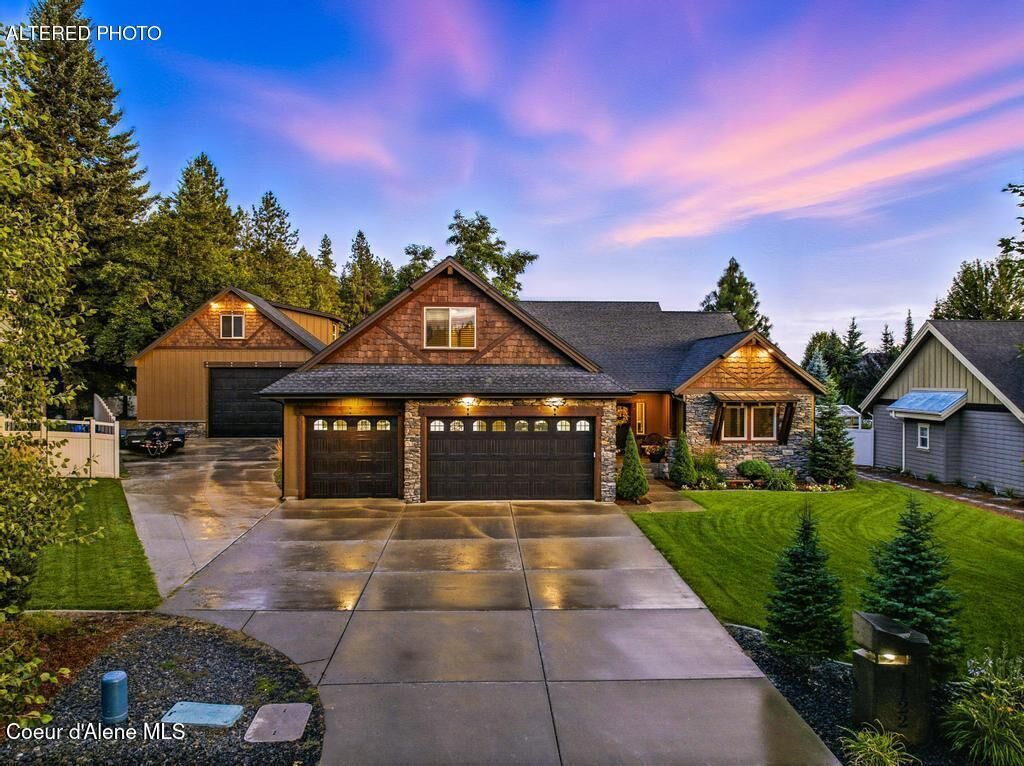 Property Photo: 1122 E Maroon Creek Dr ID 83835