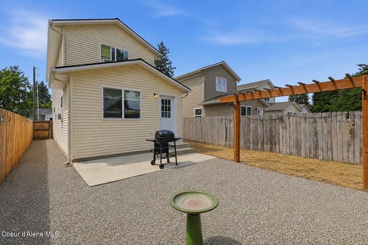 Property Photo:  2608 N 11th St  ID 83815 