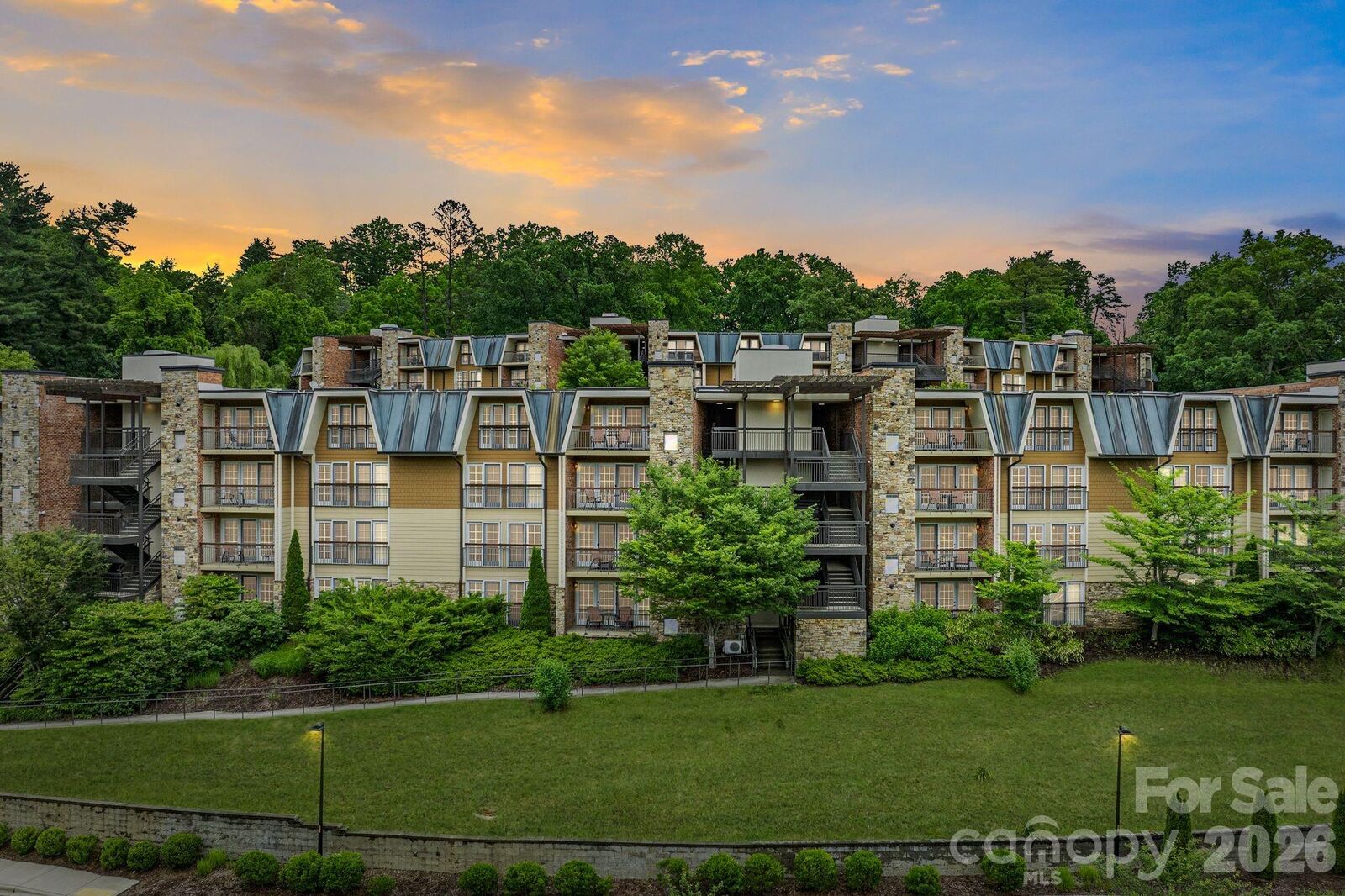 Property Photo:  325 Bowling Park Road  NC 28803 